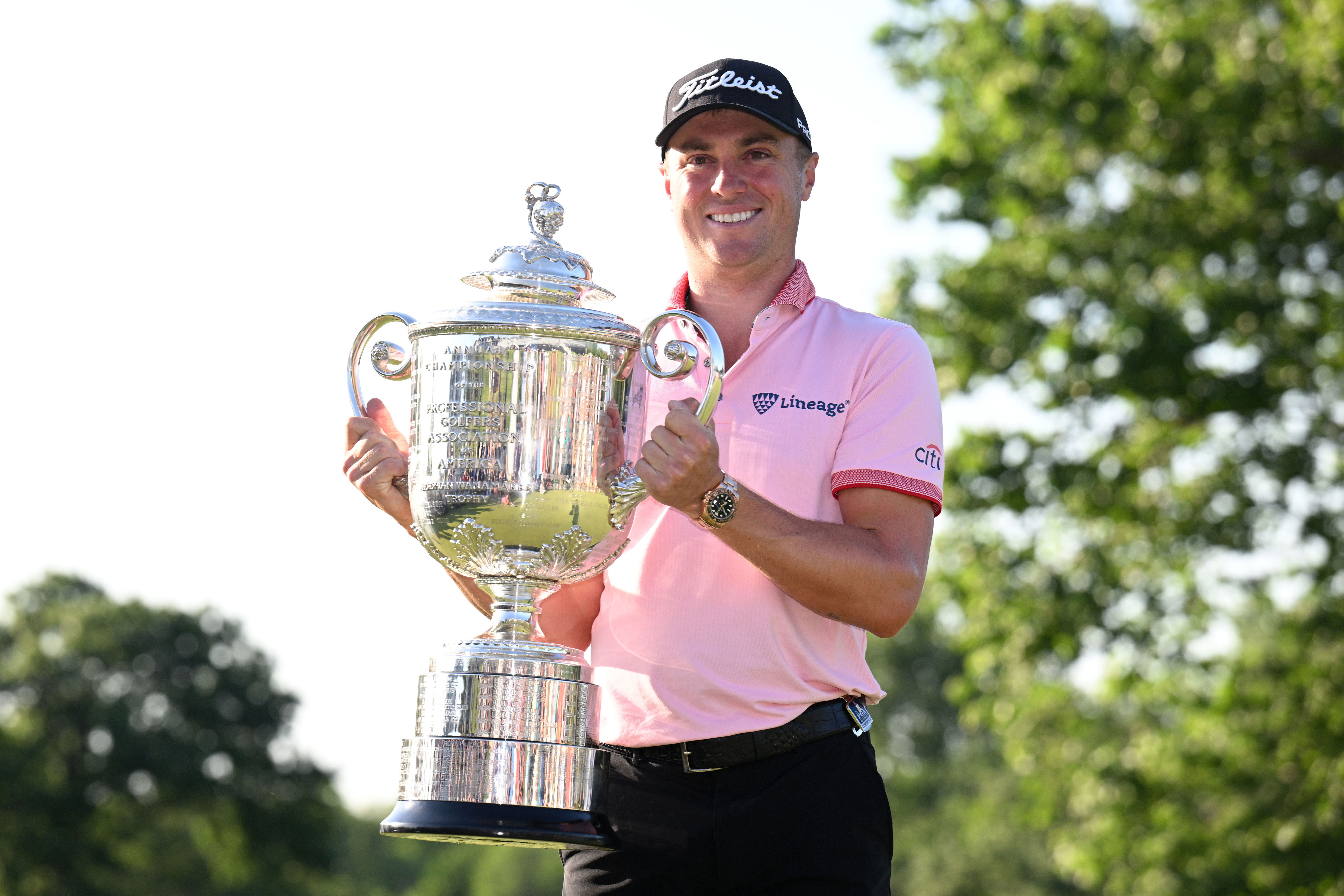 Justin Thomas with his second major trophy - Source: Imagn
